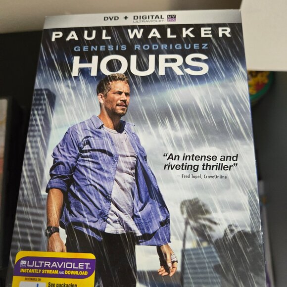 14 DVDs, 6 Unopened, 8 Opened - Picture 12 of 15